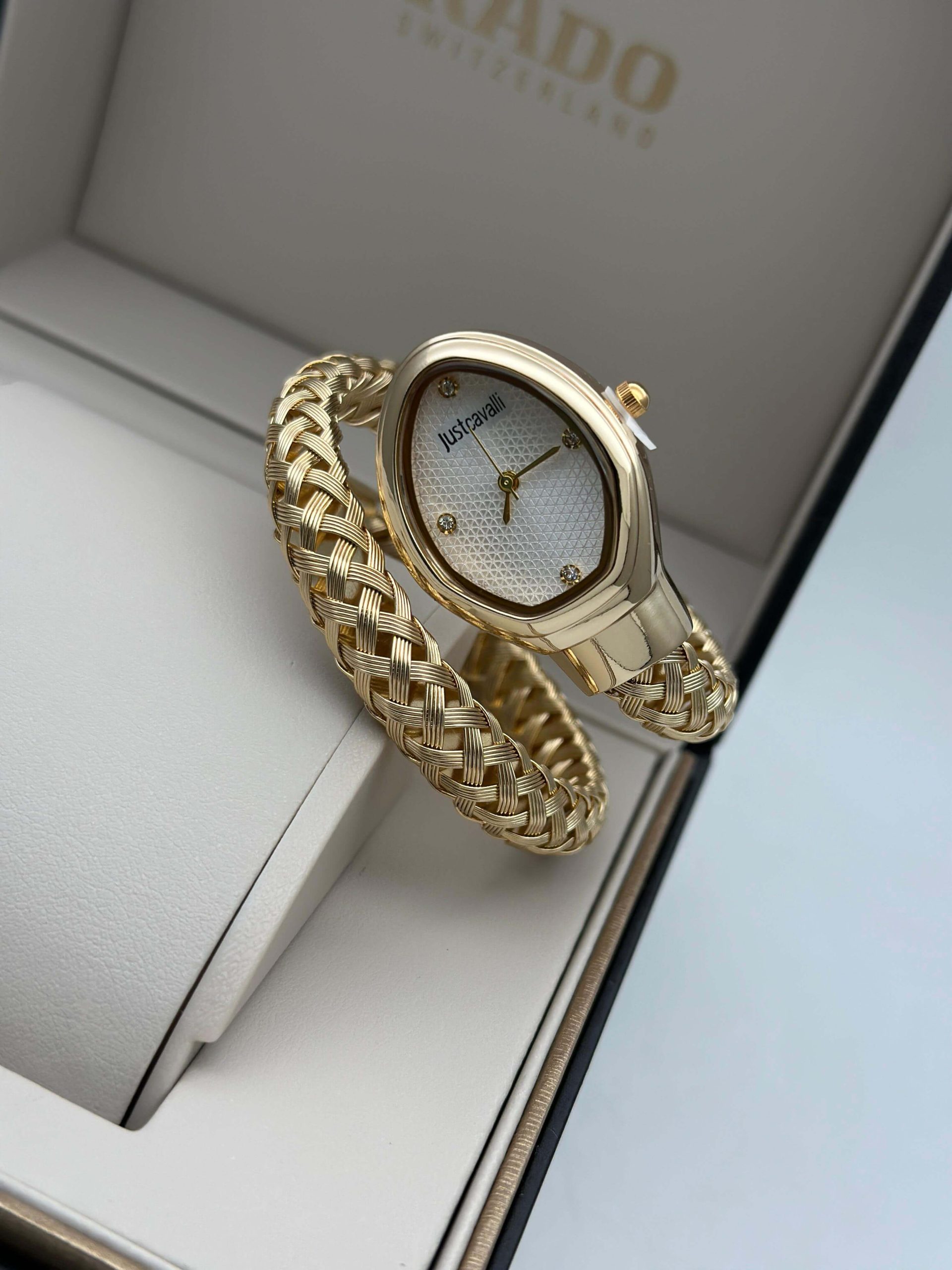 WhatsApp Image 2025-10-24 at 12.58.11 PM (1)